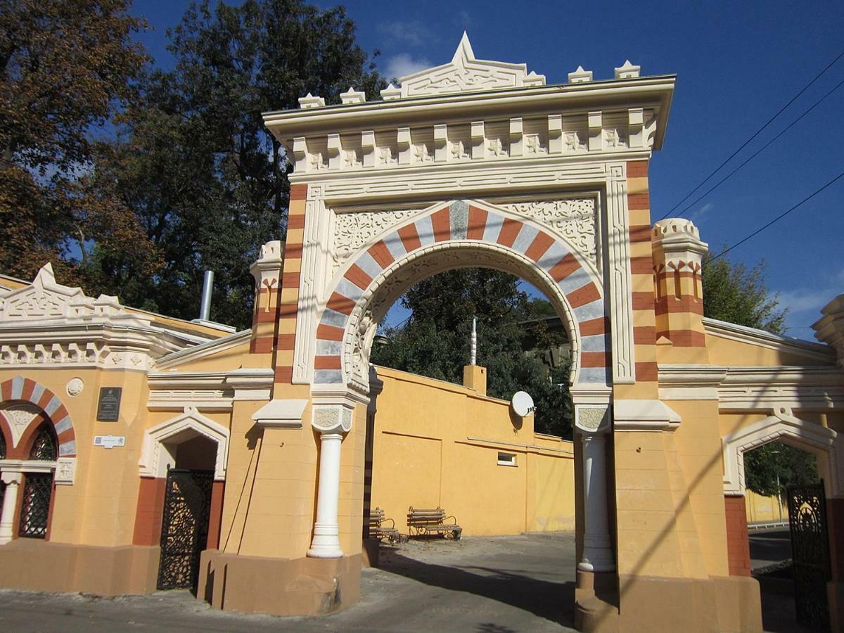 Студия С Двориком В Отраде Odessa Exterior foto